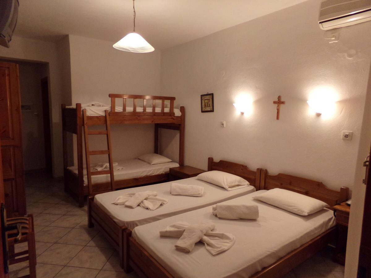 Villa Karapataki Σκάλα Ραχωνίου Δωμάτιο φωτογραφία